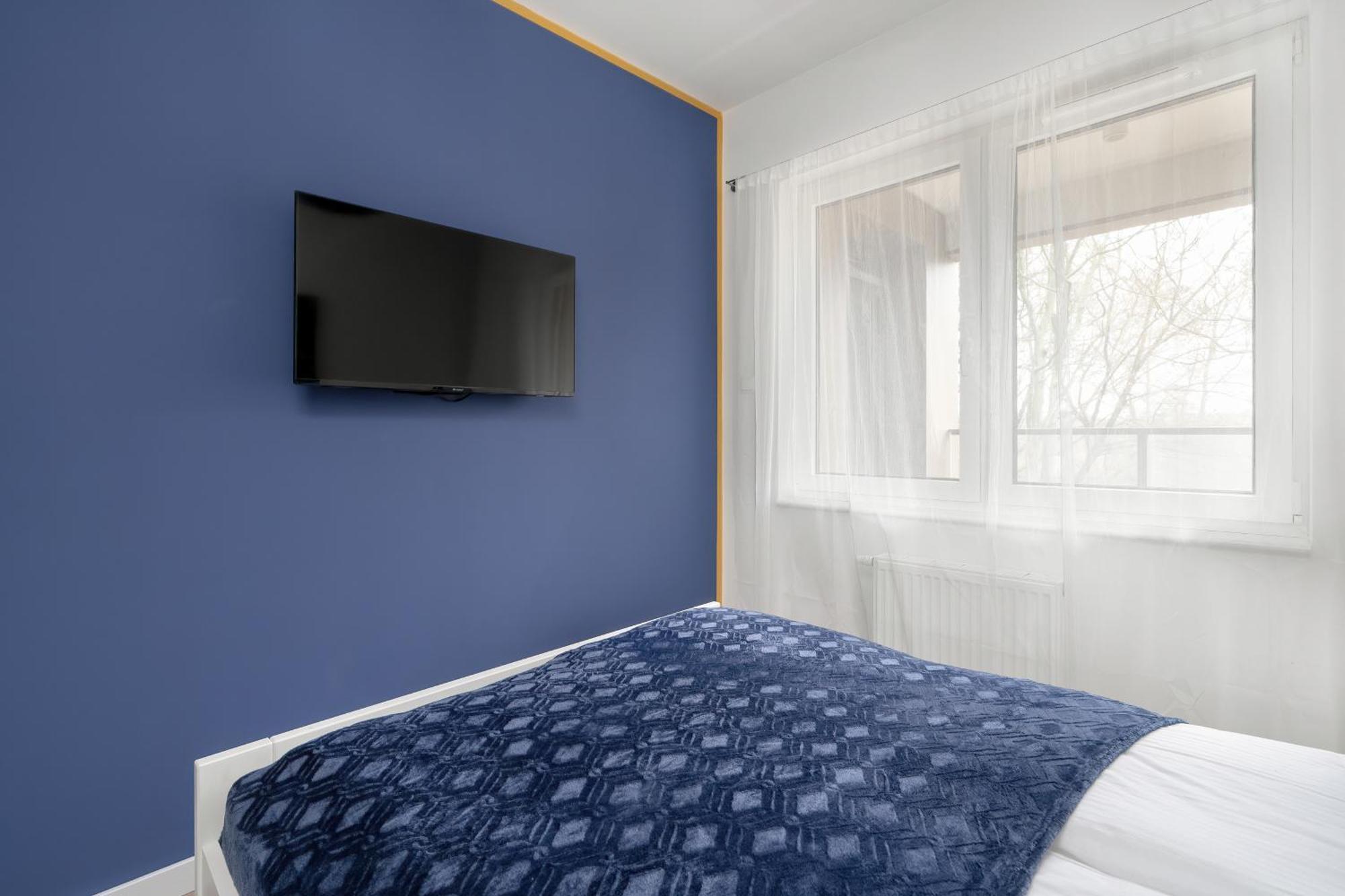 City Center Apartments With Gym & Free Garage Poznan By Noclegi Renters المظهر الخارجي الصورة