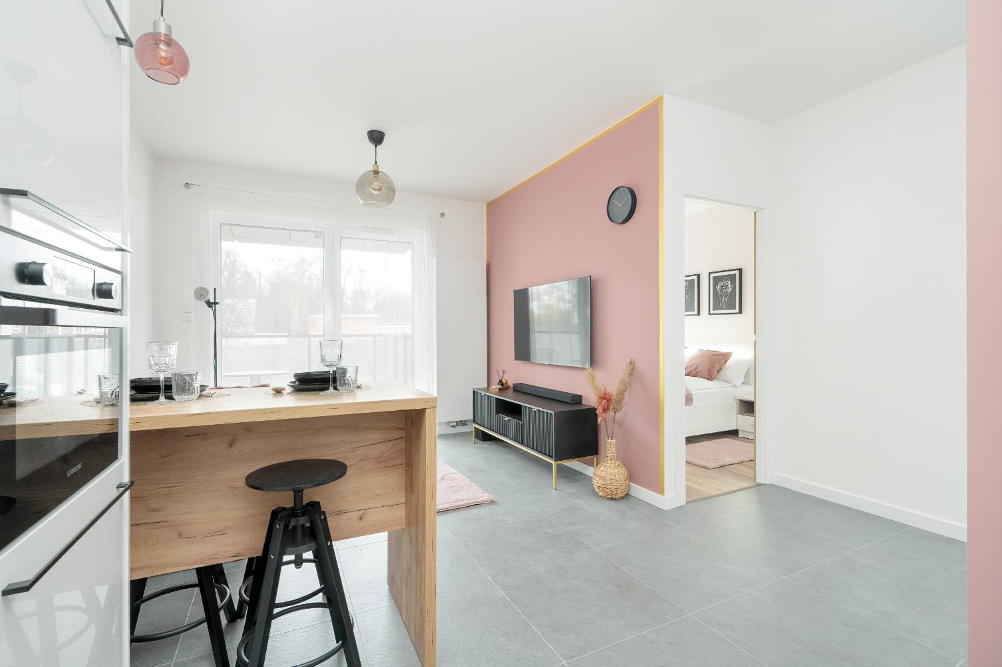 City Center Apartments With Gym & Free Garage Poznan By Noclegi Renters المظهر الخارجي الصورة